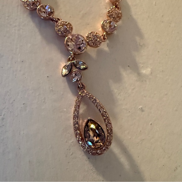 Givenchy Crystal Rose Gold Y-Necklace - Picture 4 of 6